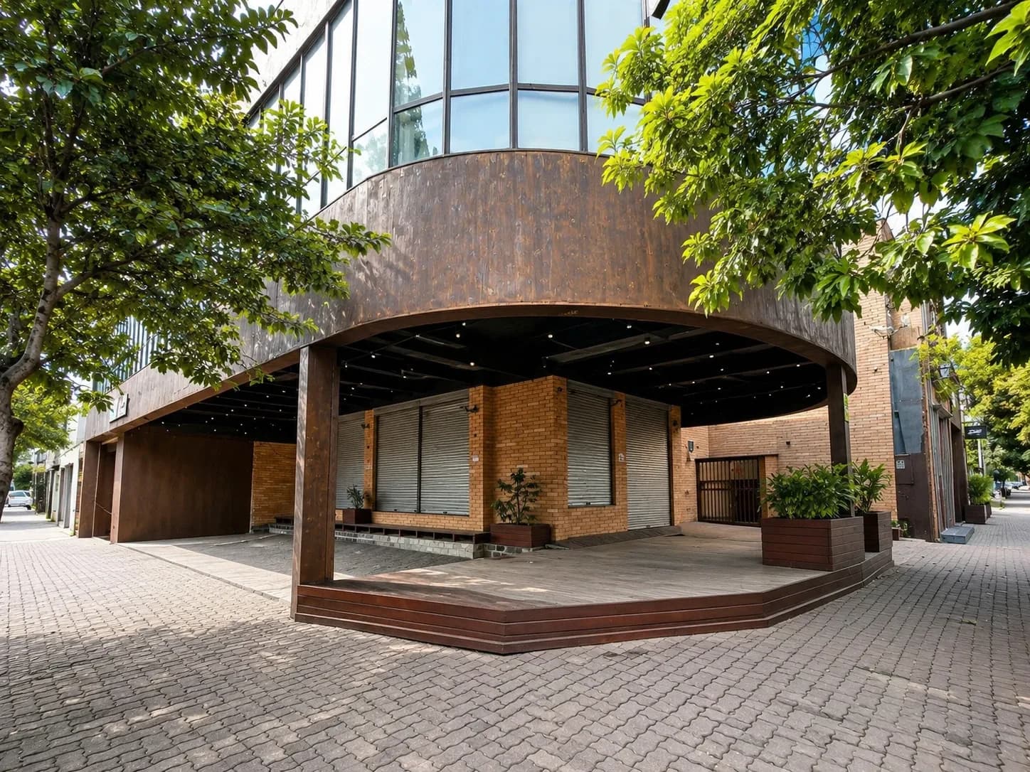Imóvel Comercial À Venda e Locação No Cambuí Em Campinas SP