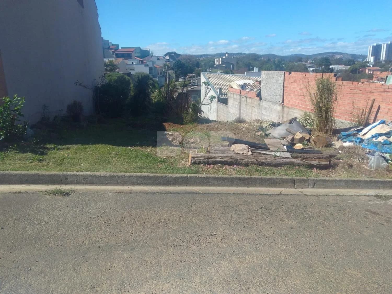 Terreno À Venda No Chácara Previtale Em Valinhos