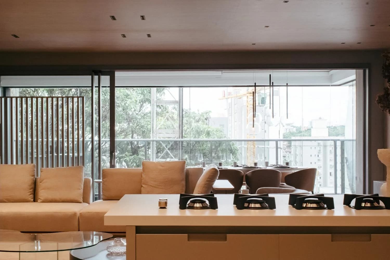 Apartamento À Venda Com 3 Dormitórios No Cambuí Em Campinas