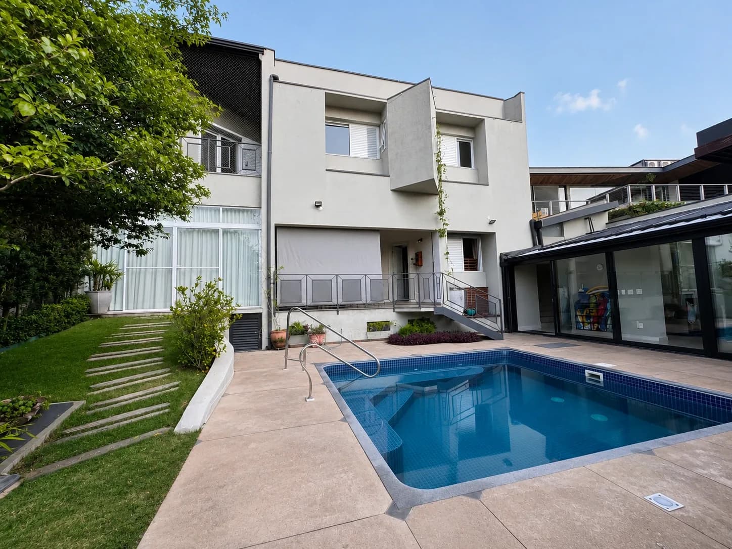 Casa 5 Quartos Em Sousas Com Piscina Aquecida e 4 Vagas