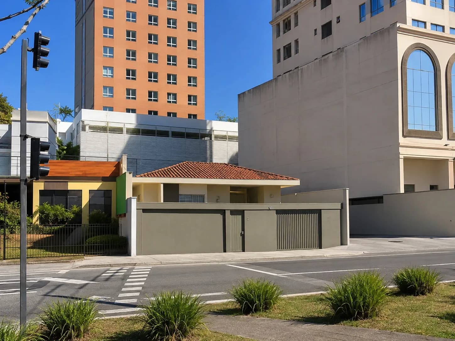 Terreno Comercial À Venda Na Avenida Norte-Sul Em Campinas | 430 M² | Zc4 | Cambuí