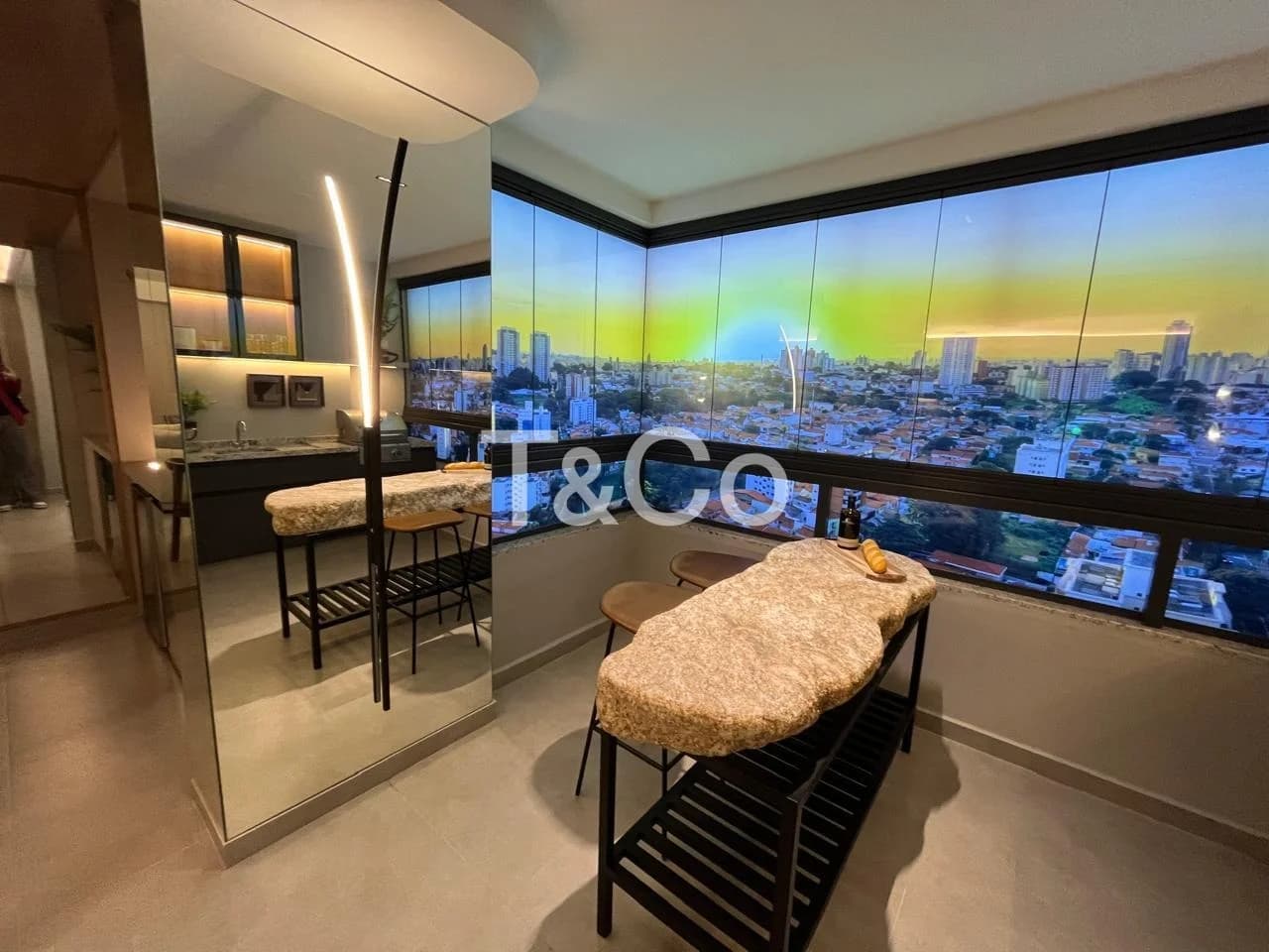 Apartamento 2 Quartos No Jardim Proença Com Suíte e Piscina