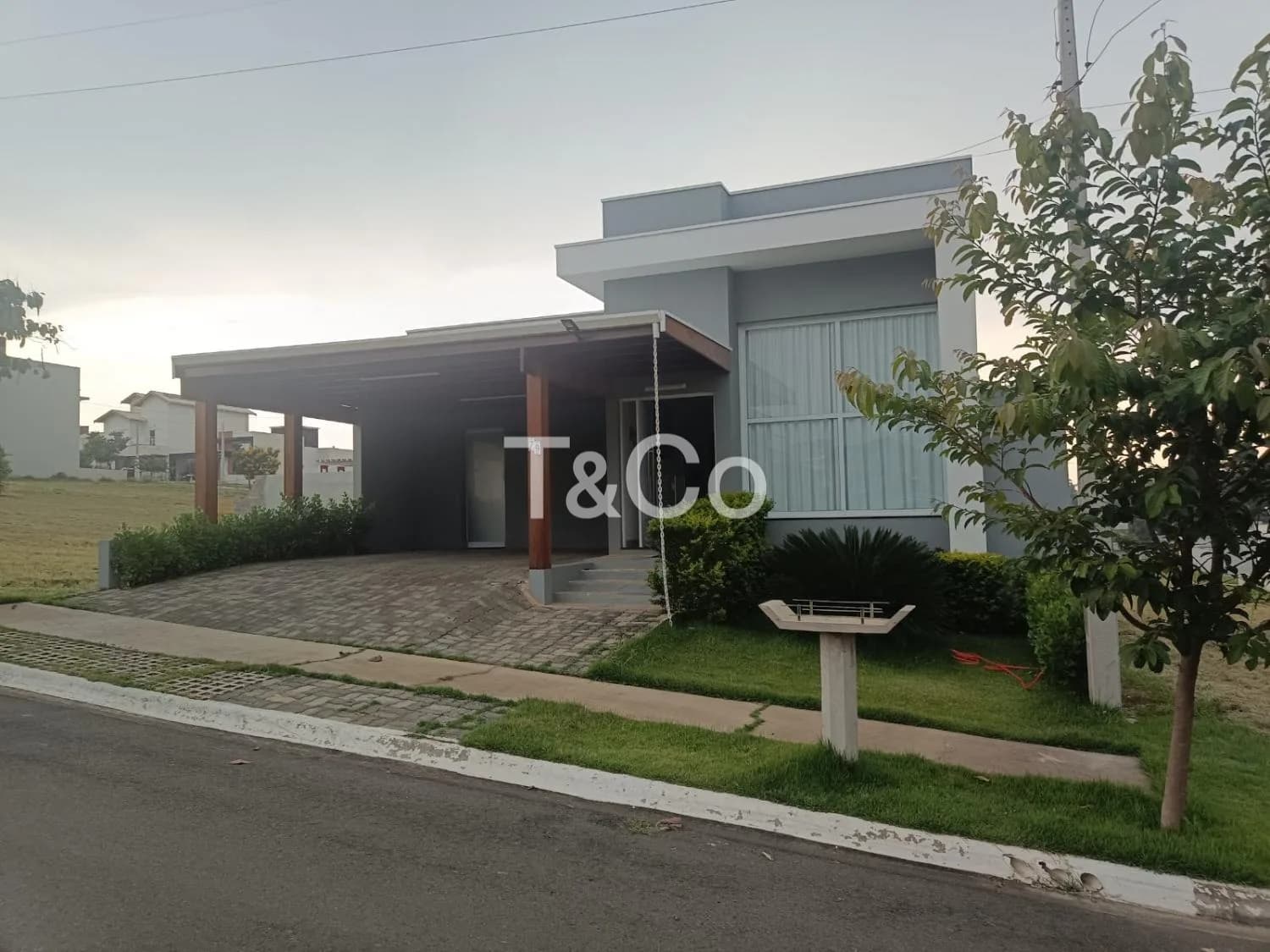 Casa À Venda Com 3 Dormitórios No Jardim Guanabara Em Monte Mor