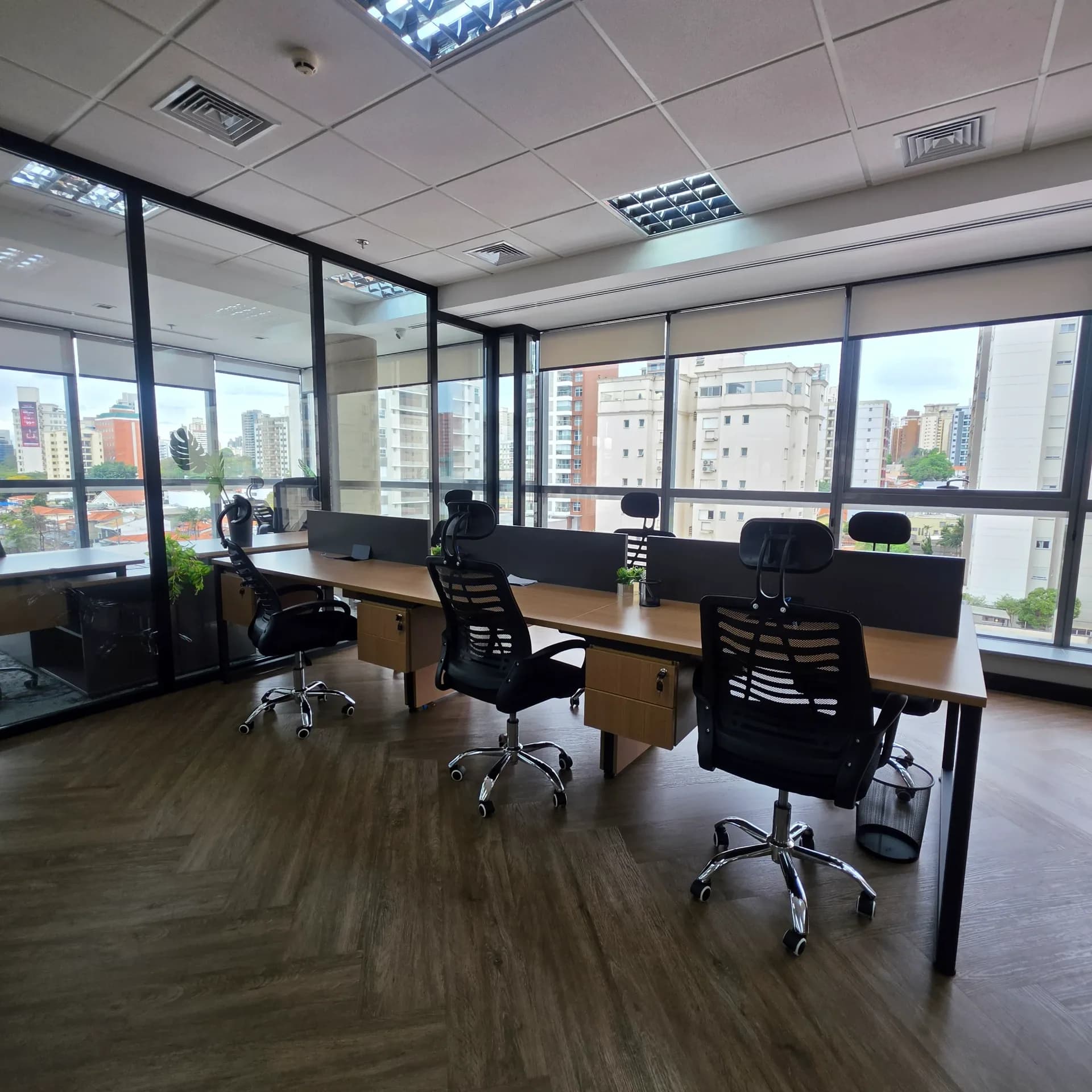 Sala Comercial Cambui Mobiliada