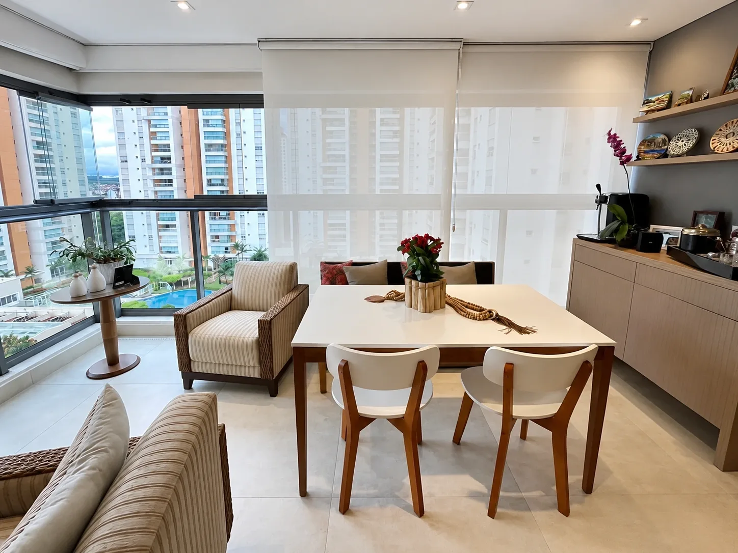 Apartamento 3 Suítes Em Jardim Belo Horizonte Com 5 Banheiros