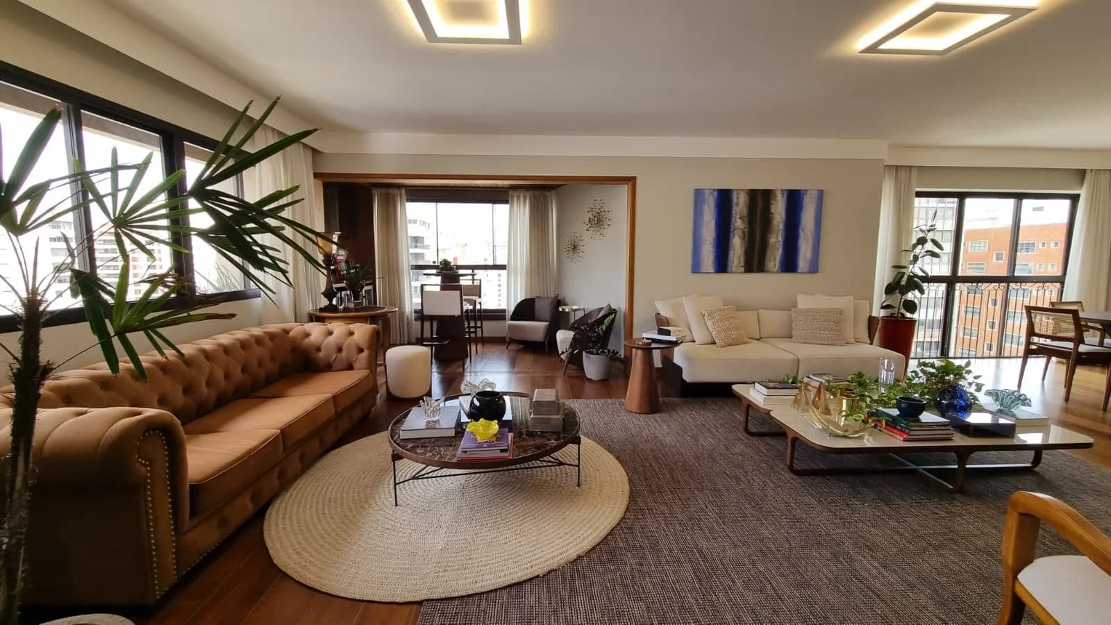 Apartamento 4 Quartos No Cambuí, Reformado Em 2025, Andar Alto