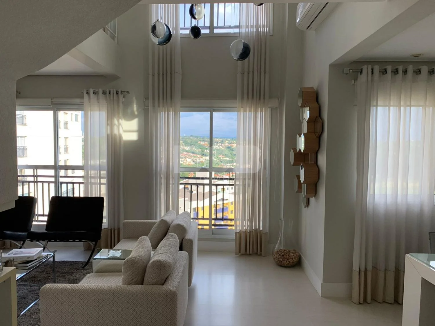 Cobertura À Venda Com 3 Dormitórios No Vila Brandina Em Campinas