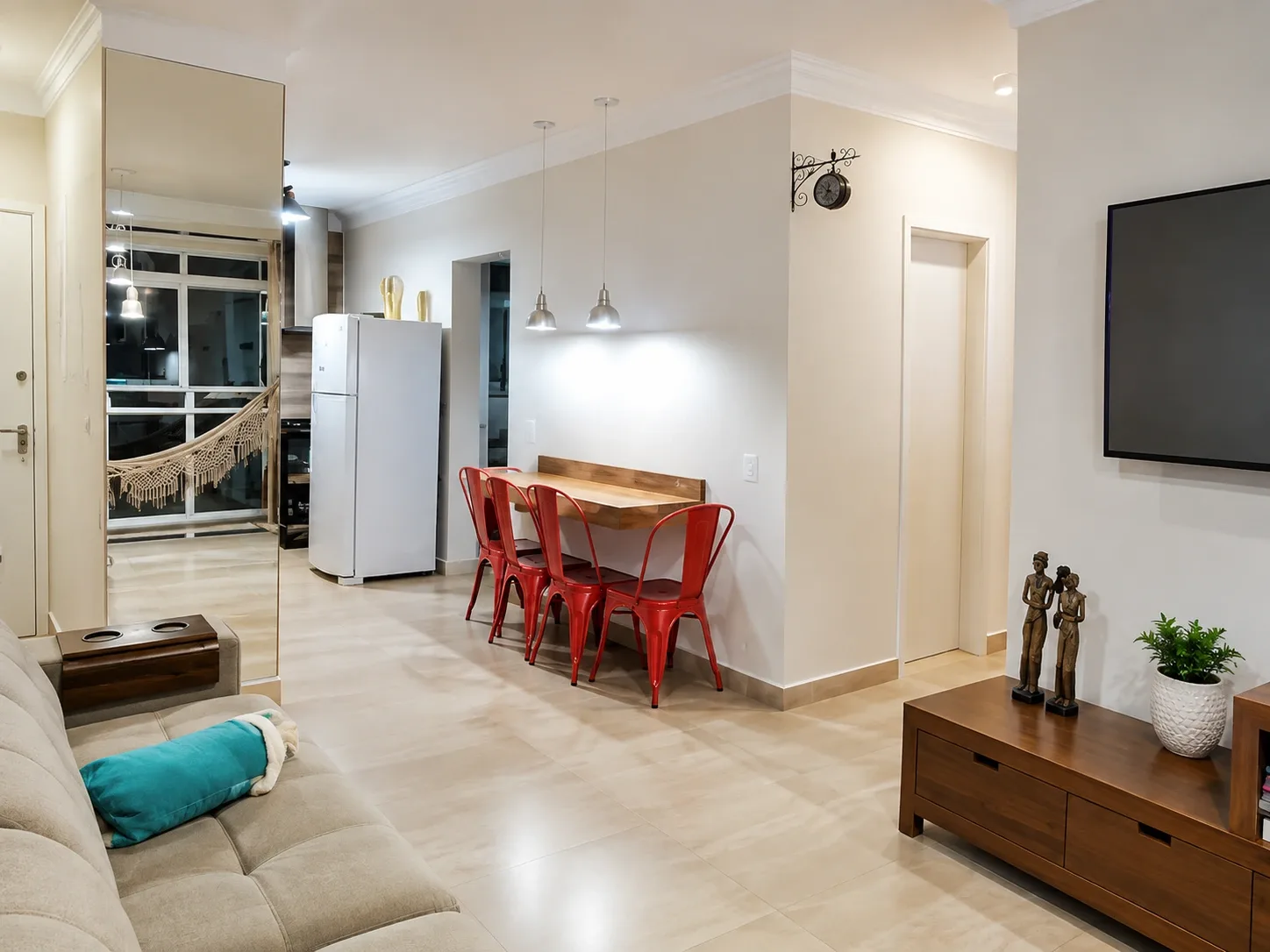 Apartamento À Venda No Centro de Campinas | 2 Quartos, 77 M² e 1 Vaga