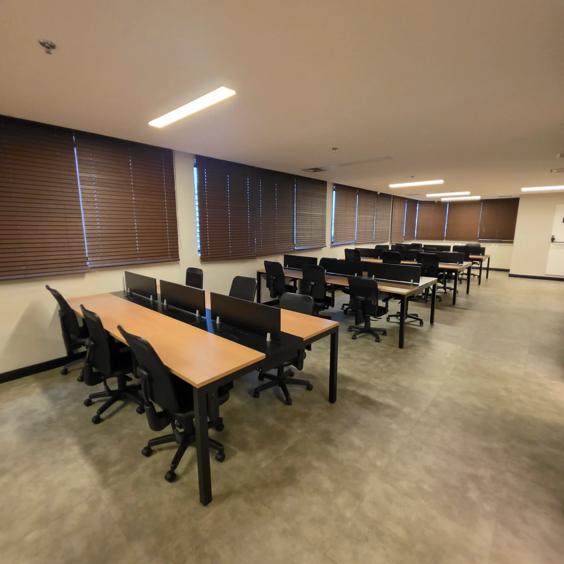 Sala Comercial 3 Minutos do Cambui
