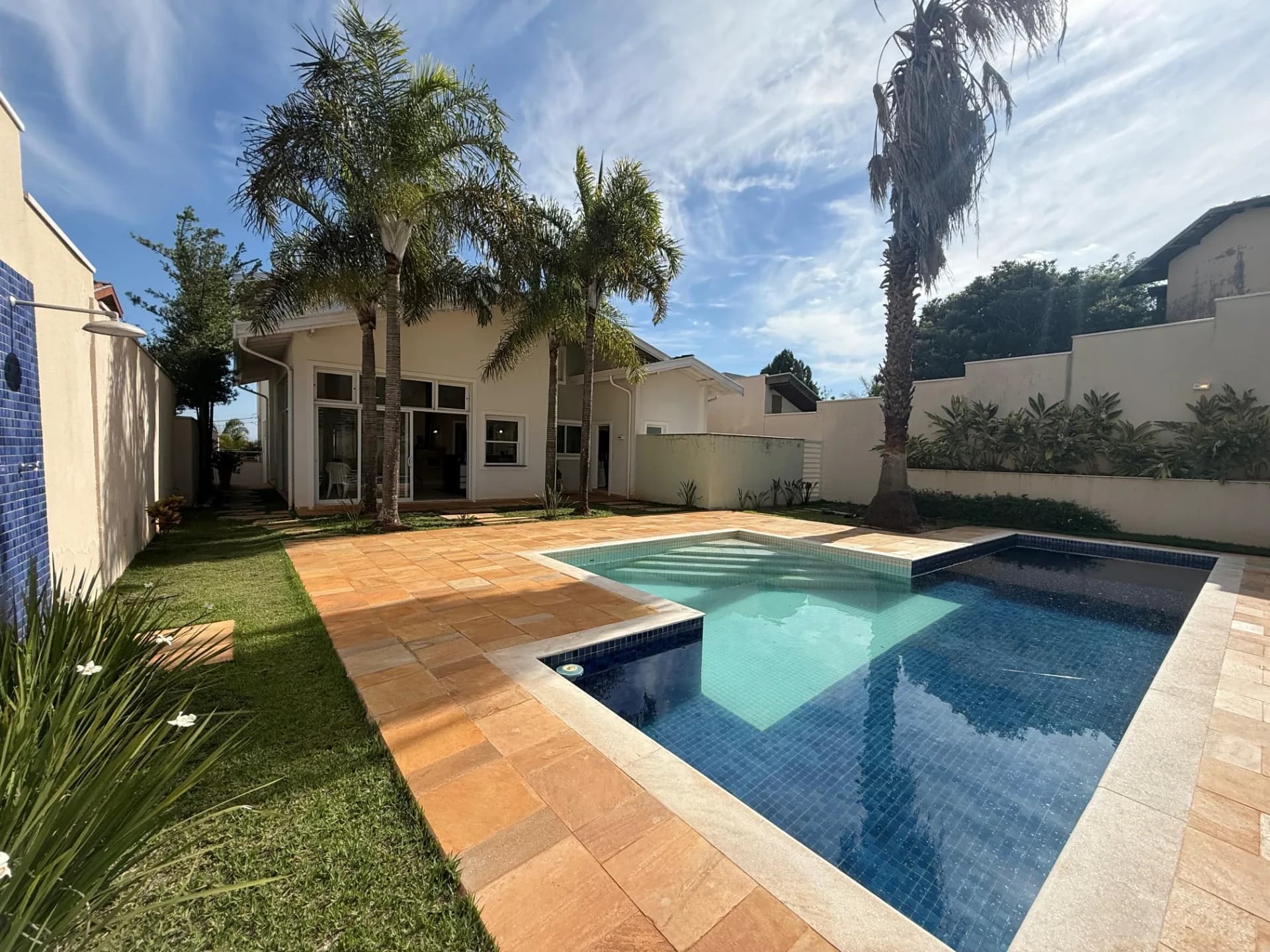 Casa À Venda No San Conrado — Sousas, Campinas