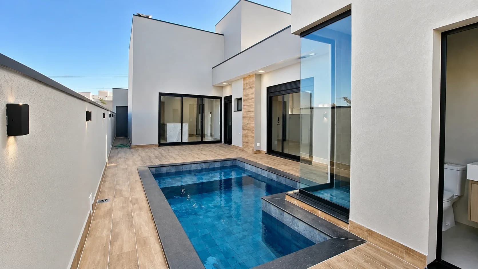 Casa Térrea Completa e Sofisticada No Condomínio Santorini – Paulínia