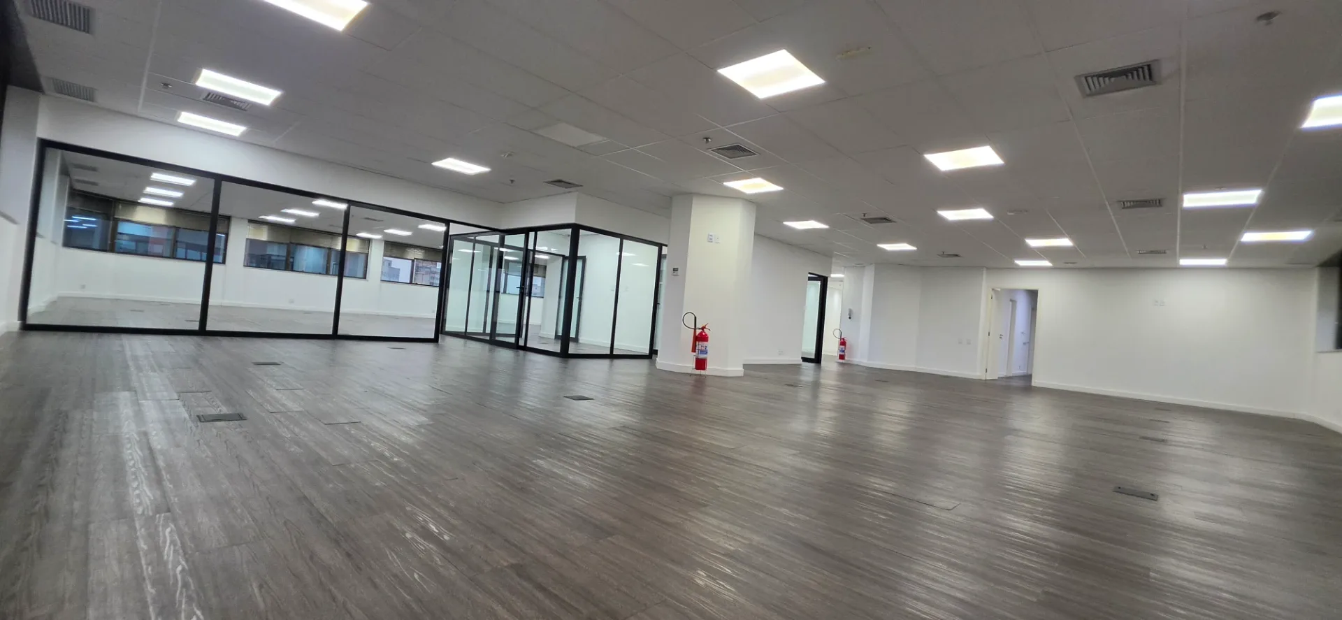 Sala Comercial 481 M² Cambui