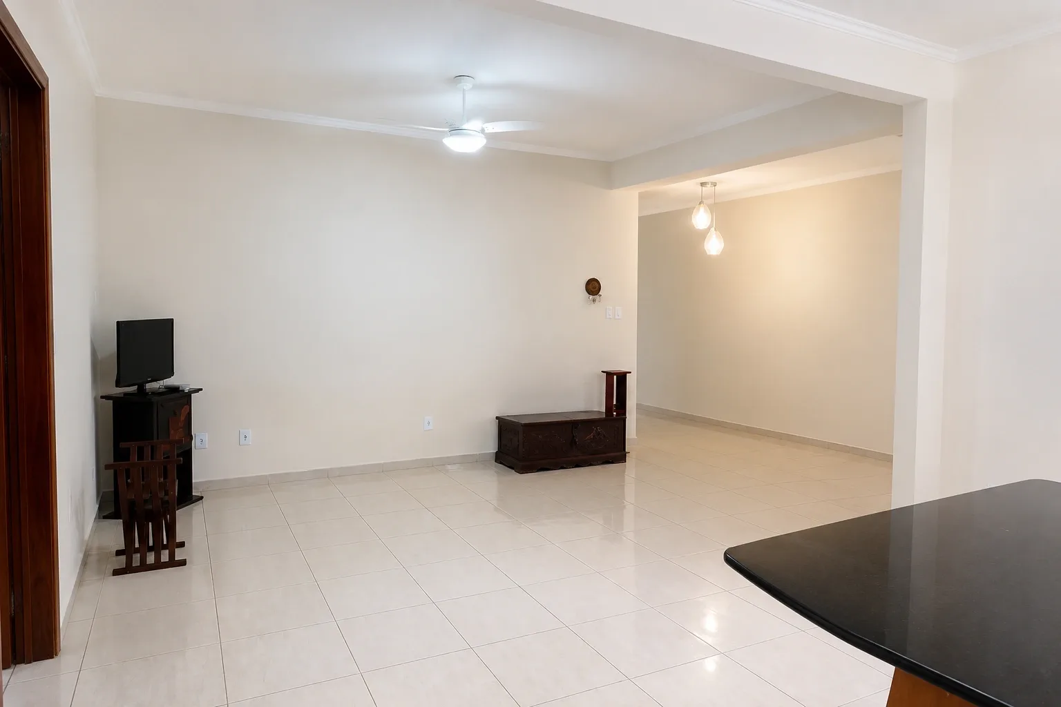 Casa 4 Quartos Com 2 Suítes Em Jardim Leonor, Campinas