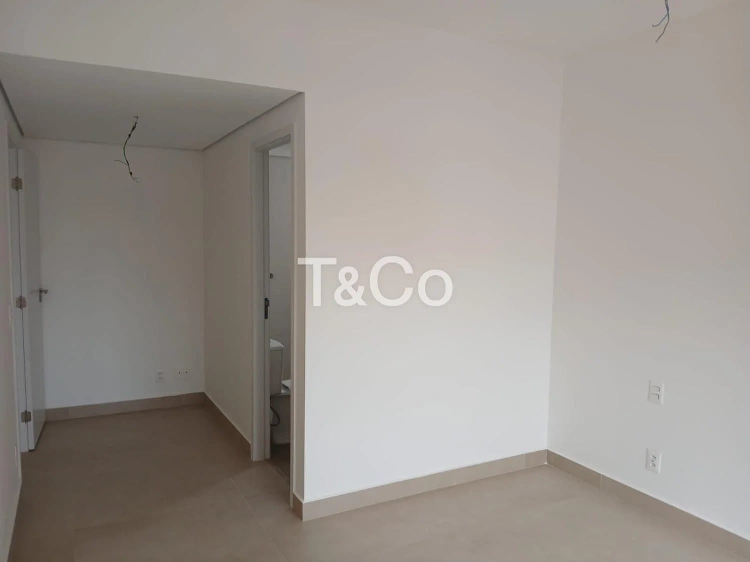 Apartamento À Venda Com 3 Dormitórios No Cambuí Em Campinas