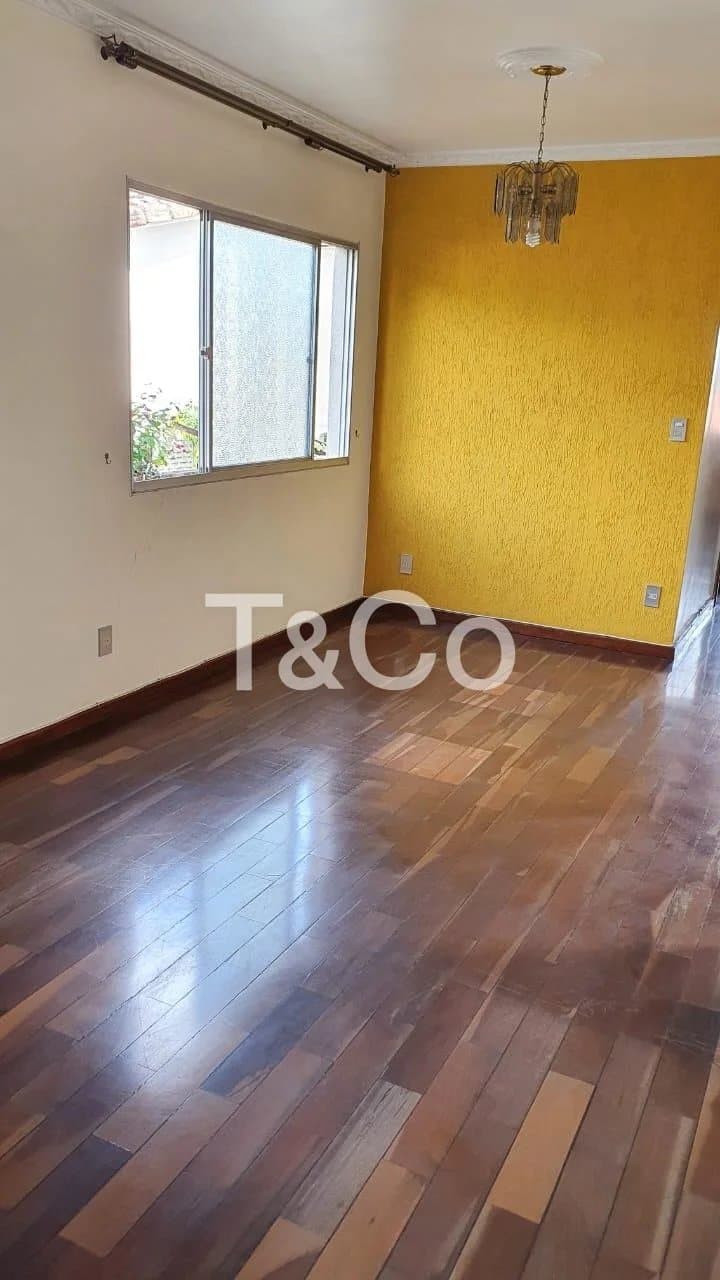 Apartamento Com 2 Quartos Com Armários