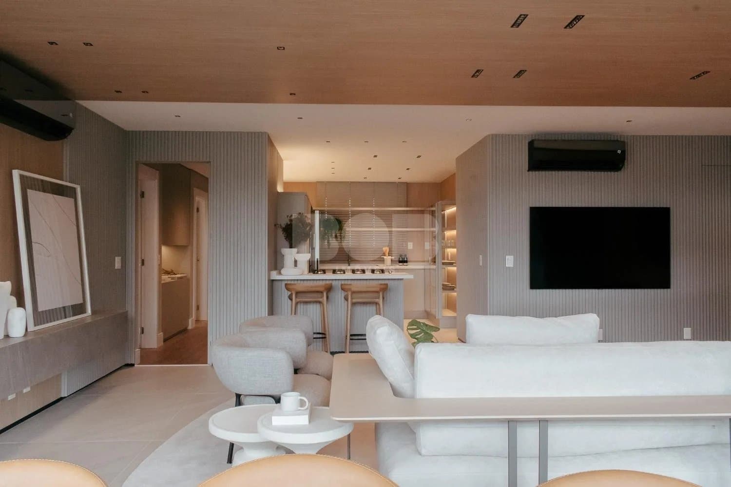 Apartamento À Venda Com 3 Dormitórios No Cambuí Em Campinas