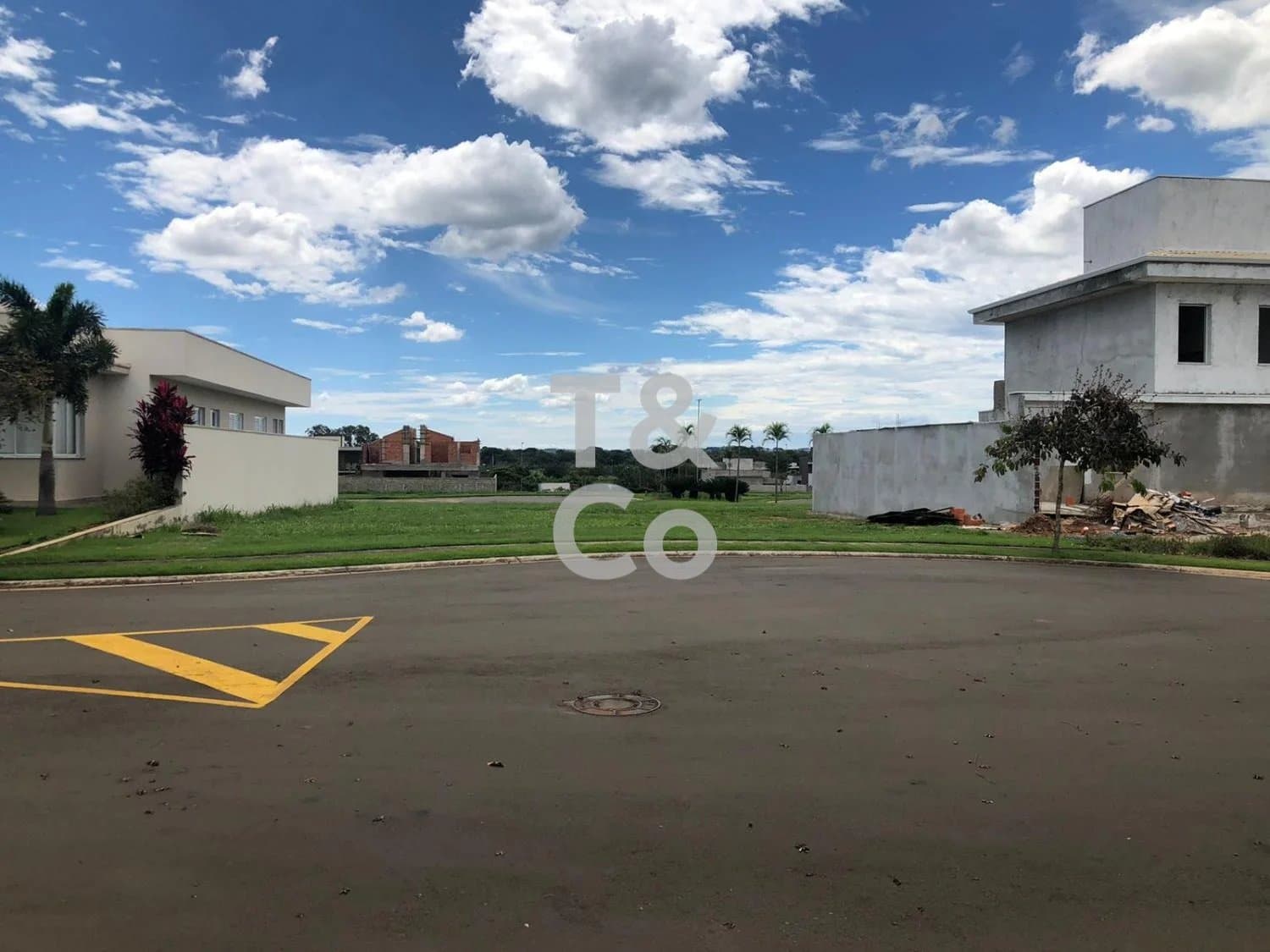 Terreno Residencial Em Jaguariúna Com Academia, Piscina e Pet-Place No Condomínio