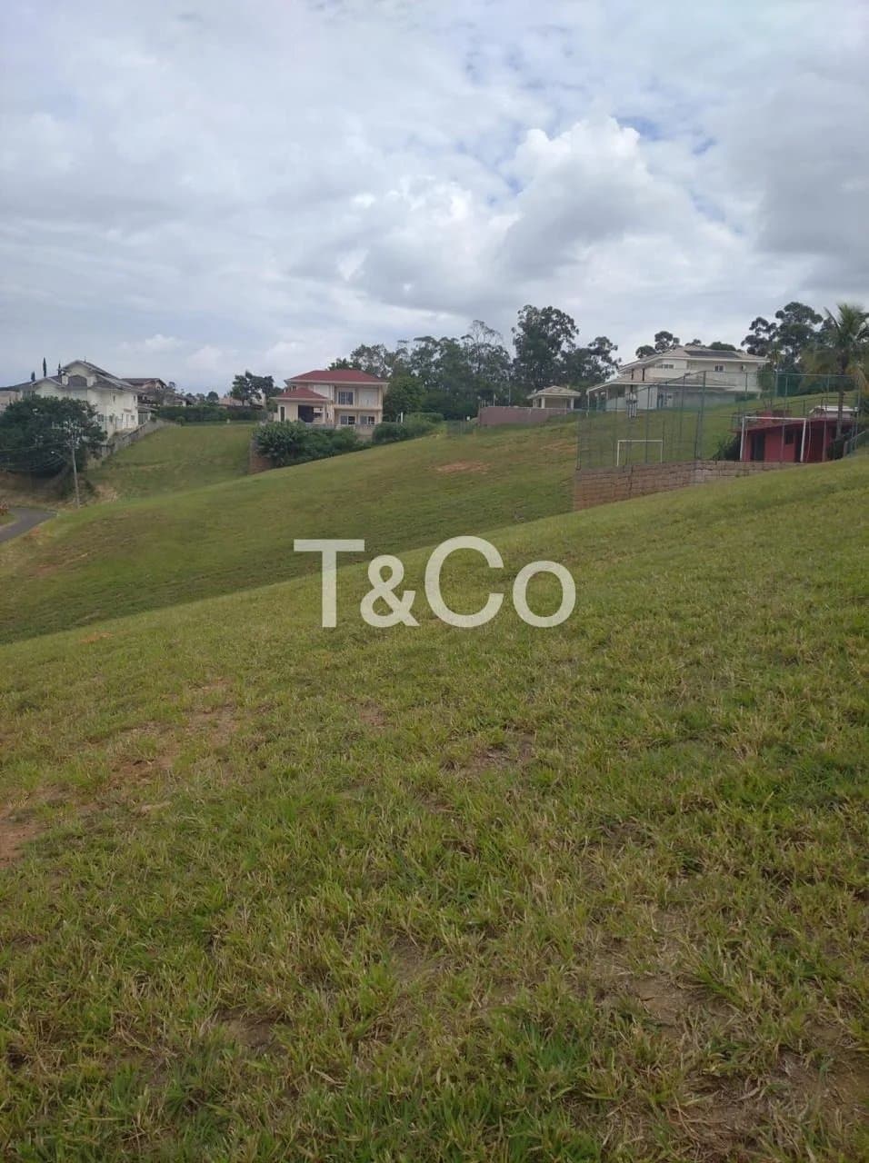 Terreno 810m² Em Vinhedo Com Infraestrutura Completa No Terras de Santa Teresa
