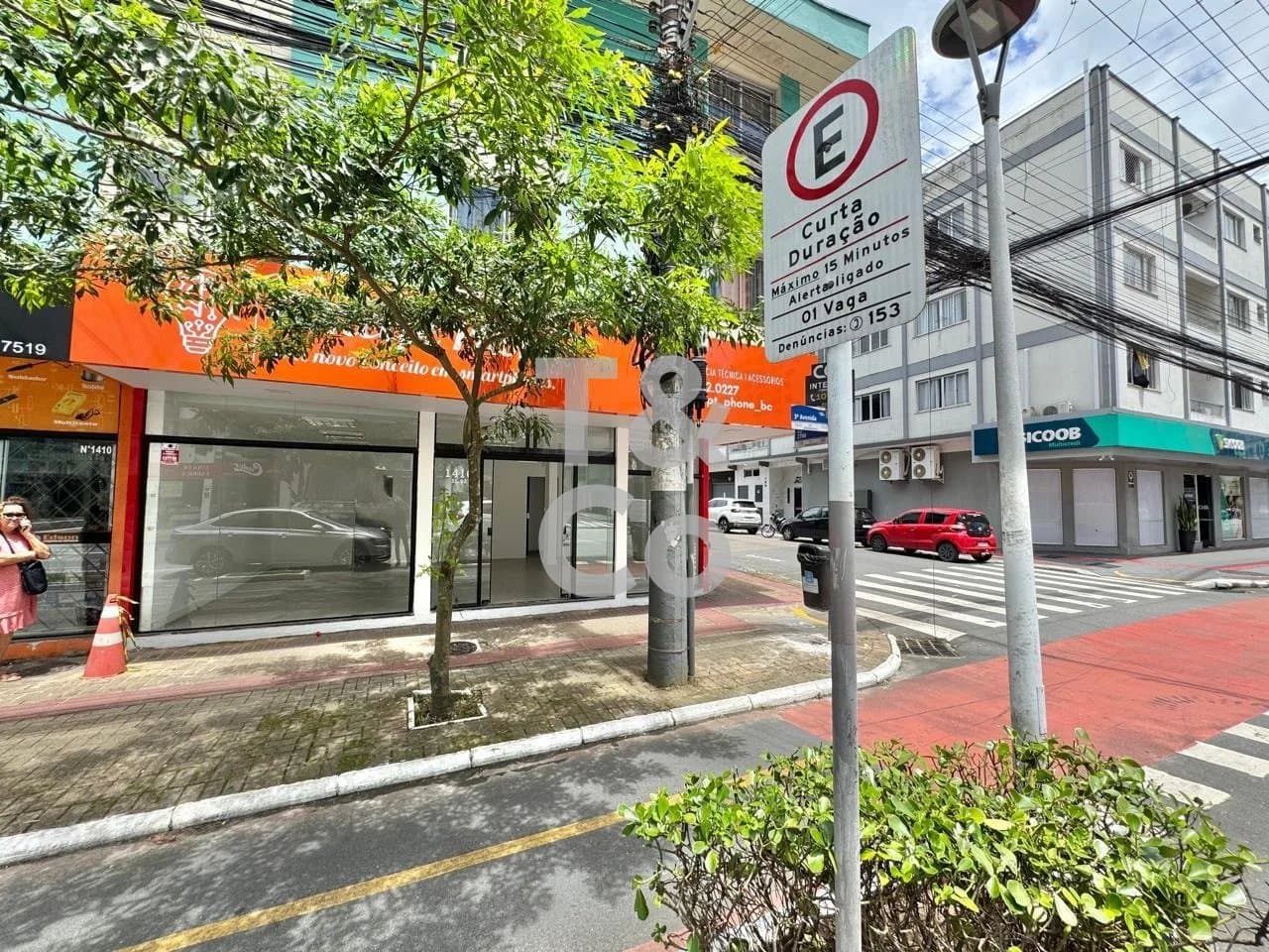 Sala Comercial Para Alugar No Centro Em Balneário Camboriú