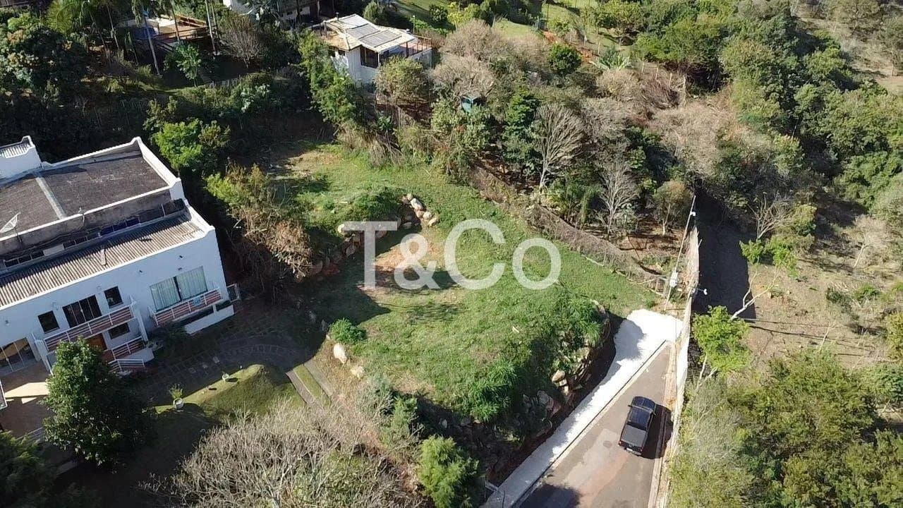 Terreno Aclive À Venda No San Conrado Em Sousas Campinas