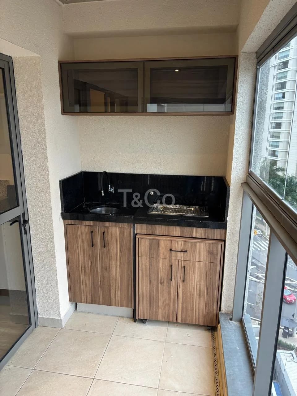 Apartamento 1 Quarto Mobiliado No Cambuí, Condomínio Com Piscina e Academia