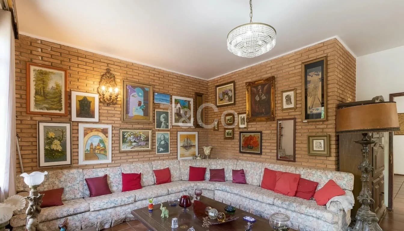 Casa Para Locação e Venda No Taquaral Em Campinas