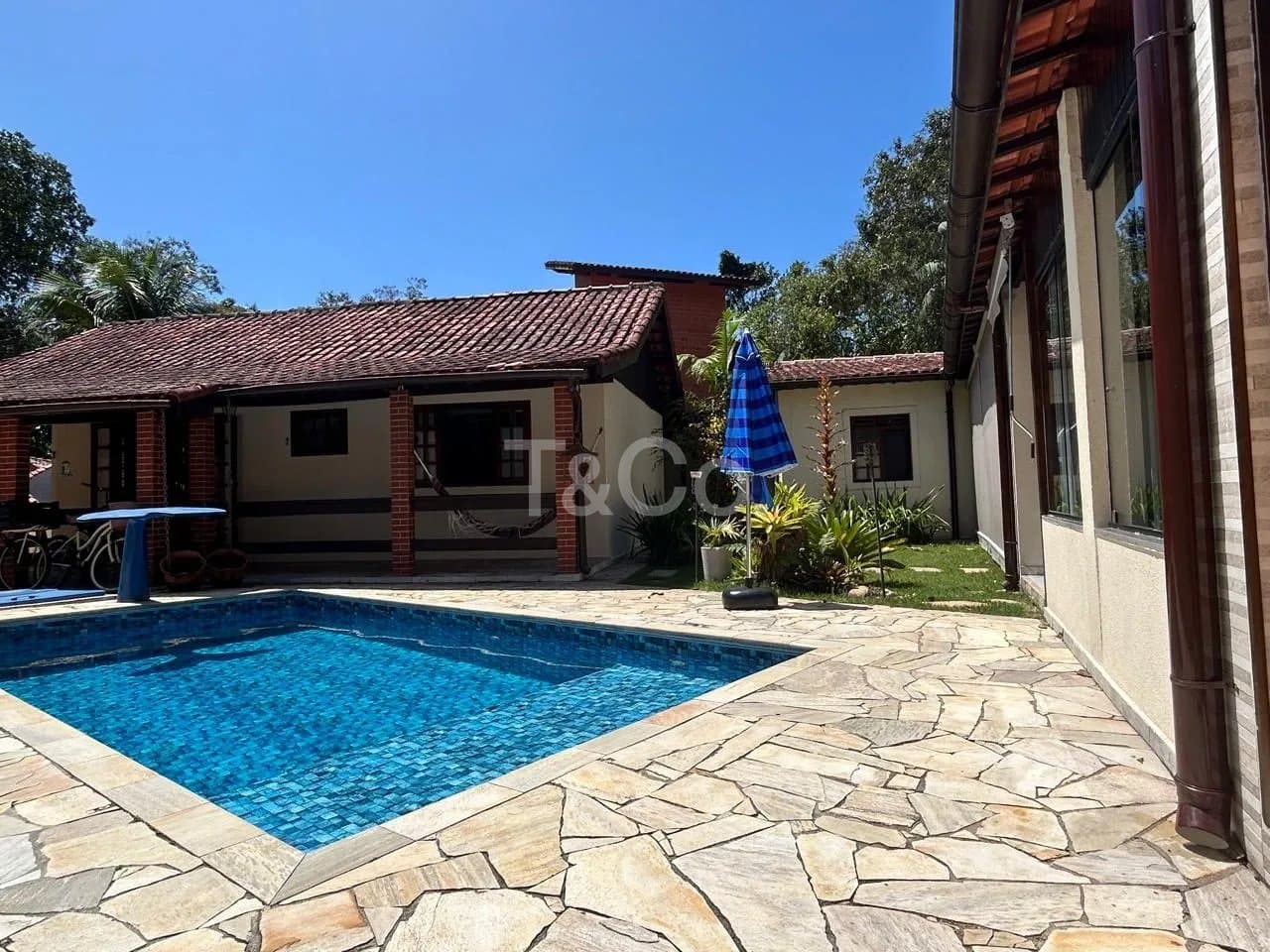 Casa 5 Quartos Em Guaratuba, Bertioga Com Acesso À Praia