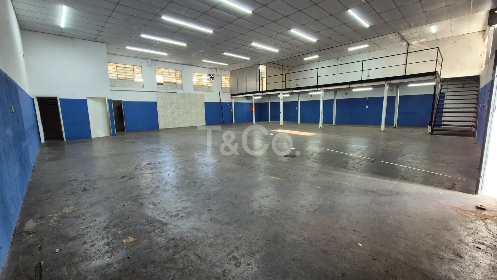Galpão 350m² Em Bonfim Com Pé-Direito 5m Para Locação