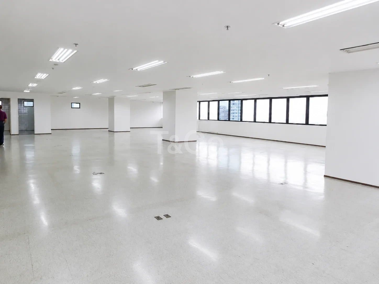 Sala Comercial No Centro Para Locação