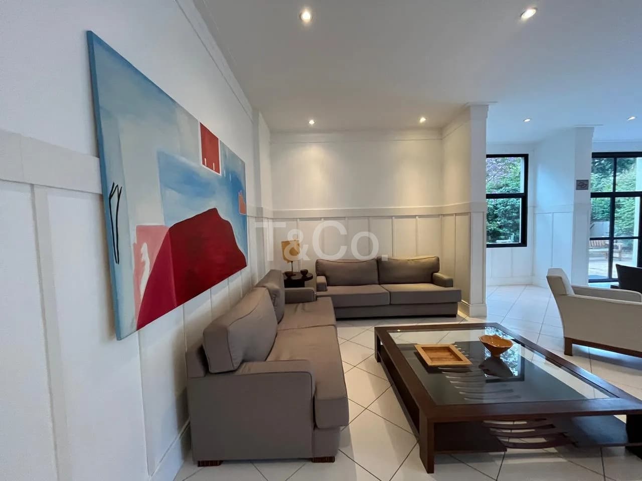 Apartamento 2 Quartos No Cambuí, Mobiliado e Pronto Para Morar