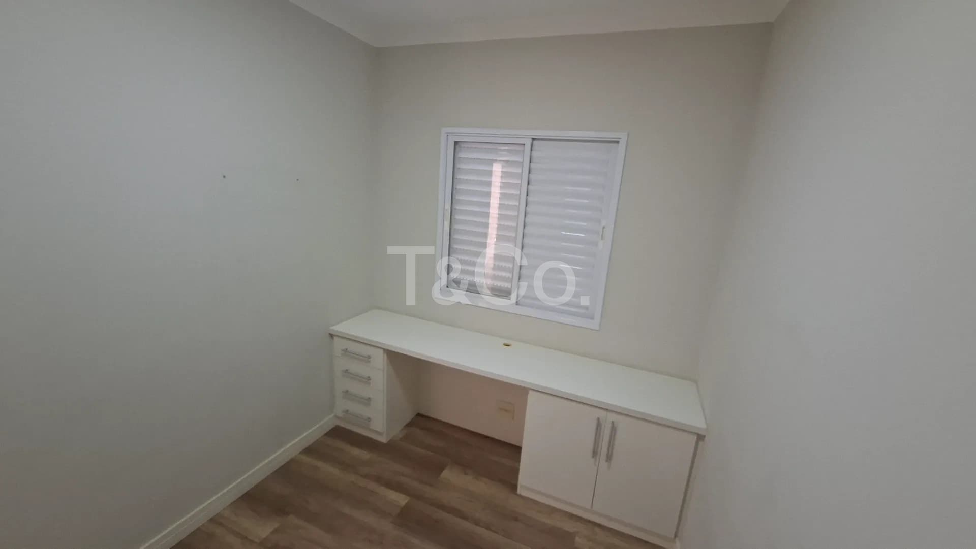 Apartamento de 3 Dormitórios Com Suíte e 2 Vagas - Condmínio Completo — foto 4