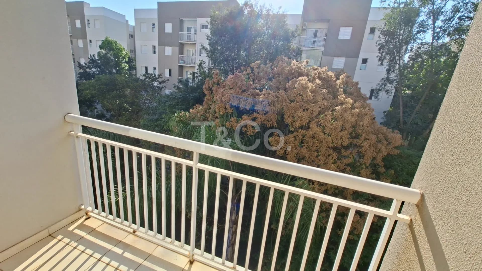 Apartamento de 3 Dormitórios Com Suíte e 2 Vagas - Condmínio Completo — foto 2