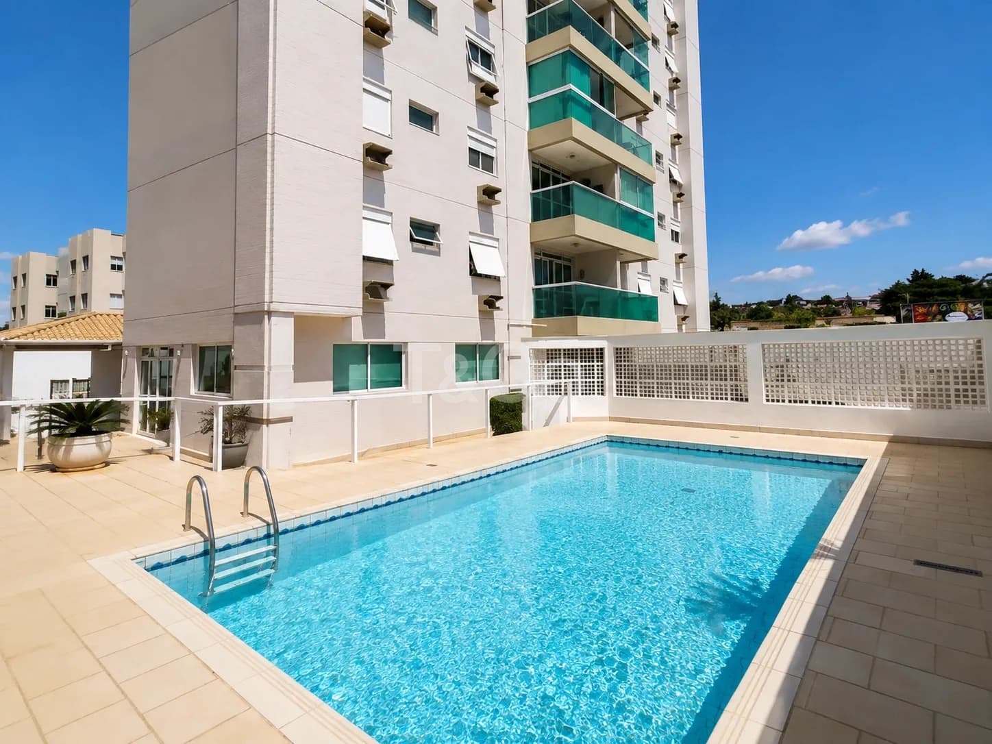 Apartamento 3 Quartos Em Chácara da Barra, Semi Mobiliado Pronto Para Morar