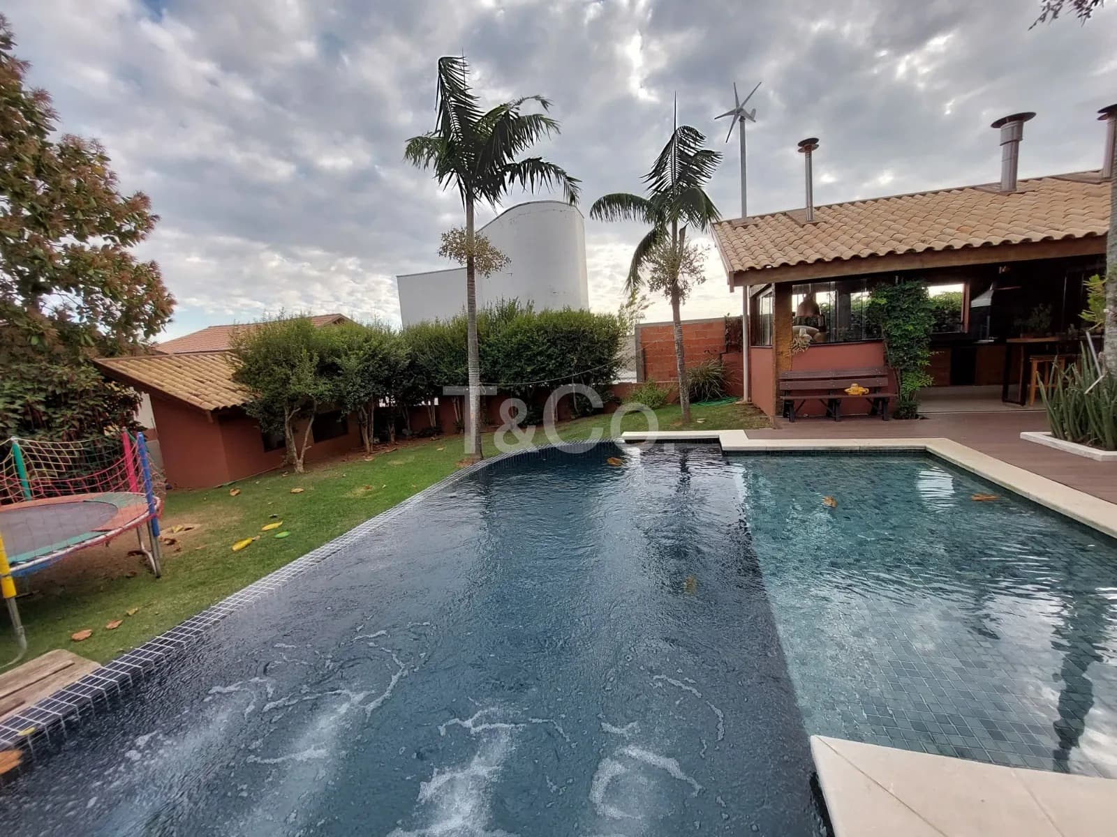 Casa de Alto Padrão Em San Conrado, Sousas, Campinas – Piscina, 3 Suítes e Área Gourmet — foto 2