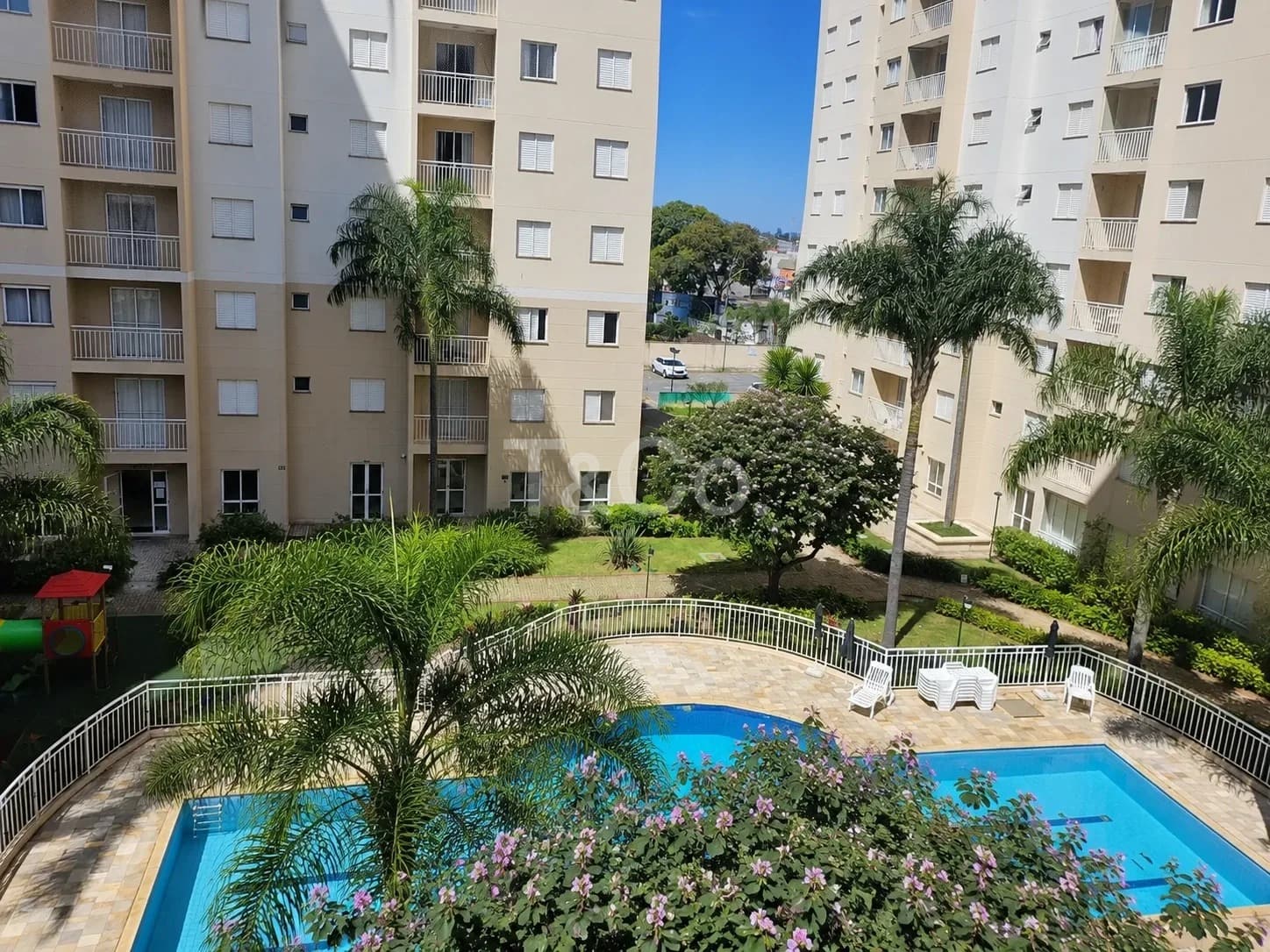 Apartamento 2 Quartos Em Vila Progresso Pronto Para Morar, Vista Para Piscina
