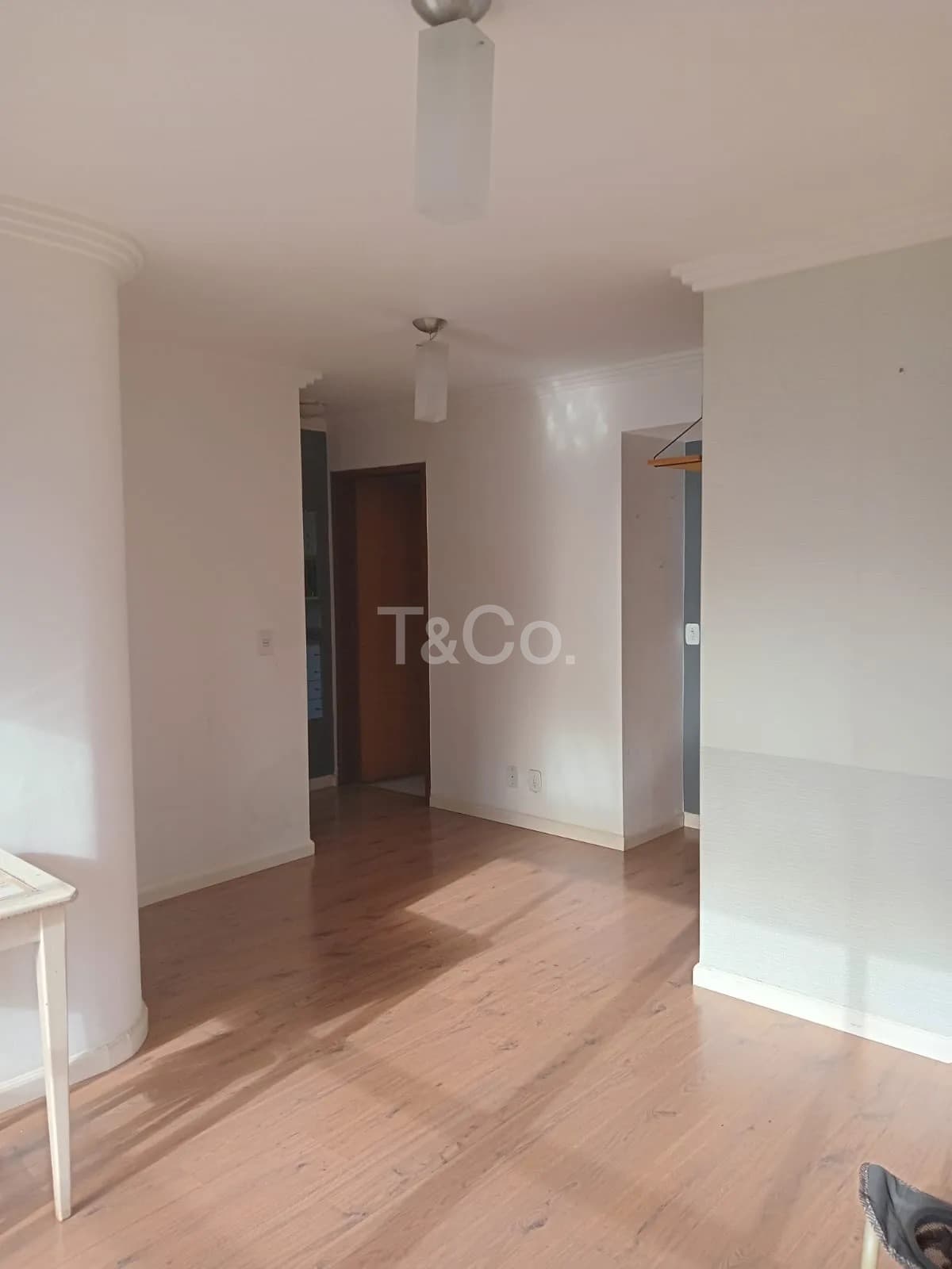 Apartamento À Venda Com 1 Quarto e 1 Vaga No Cambuí - Campinas