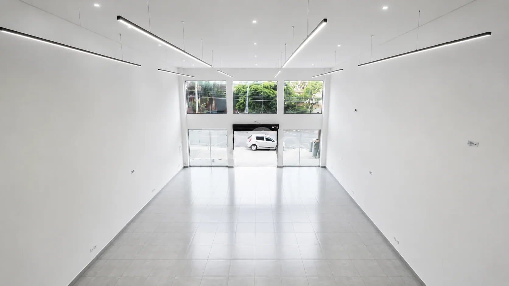 Imóvel Comercial Novo de Alto Padrão No Taquaral | 379m²