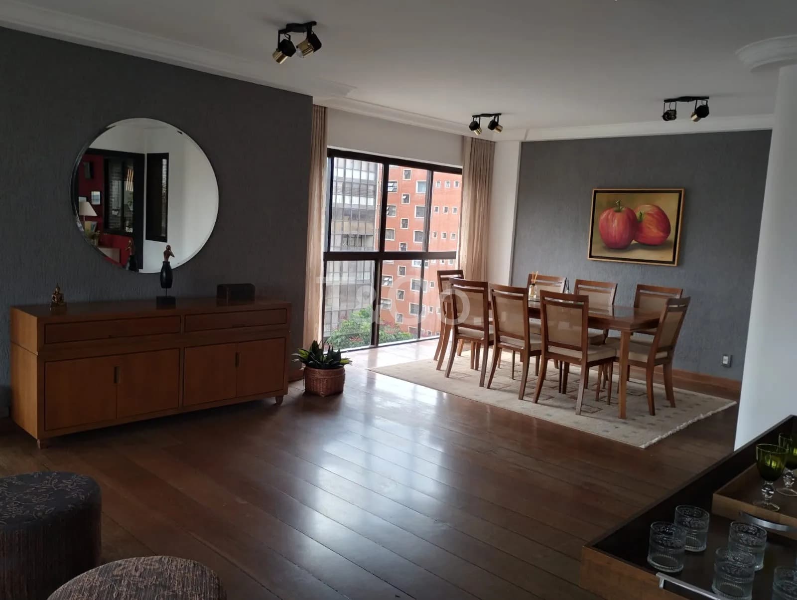 Apartamento 4 Quartos No Cambuí, Reformado.