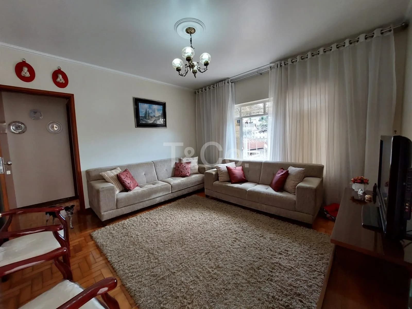 Casa Térrea Com Edícula À Venda, Parque Vivaldi Leite Ribeiro, Poços de Caldas.
