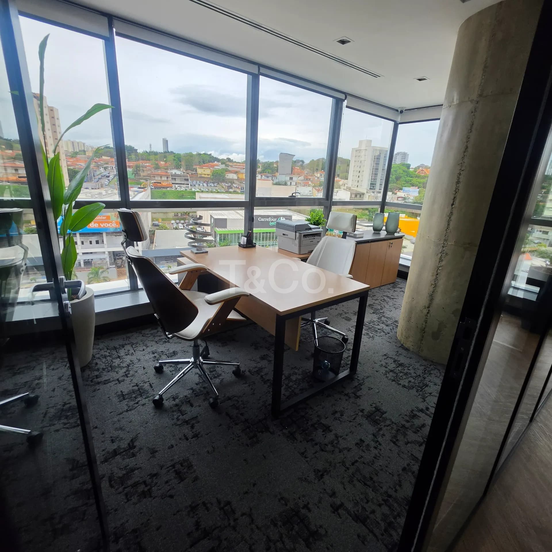 Sala Comercial Cambui Mobiliada