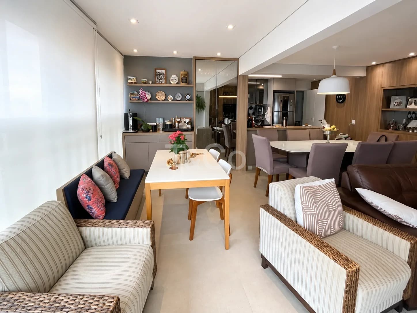 Apartamento 3 Suítes Em Jardim Belo Horizonte Com 5 Banheiros