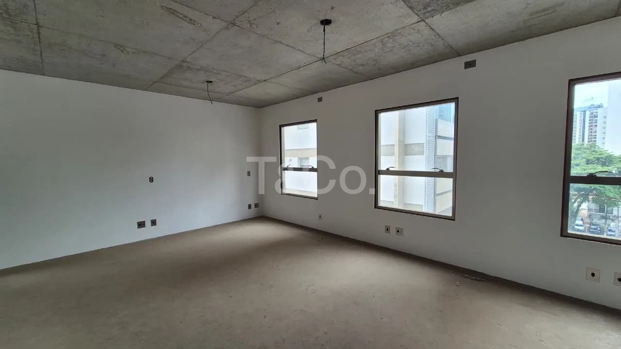 Apartamento Mobiliado No Cambuí Com 70 M²