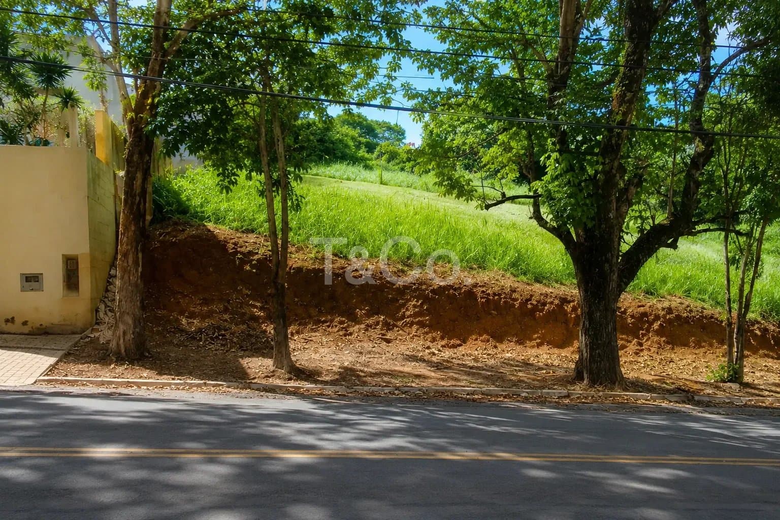 Terreno À Venda No Caminhos de San Conrado