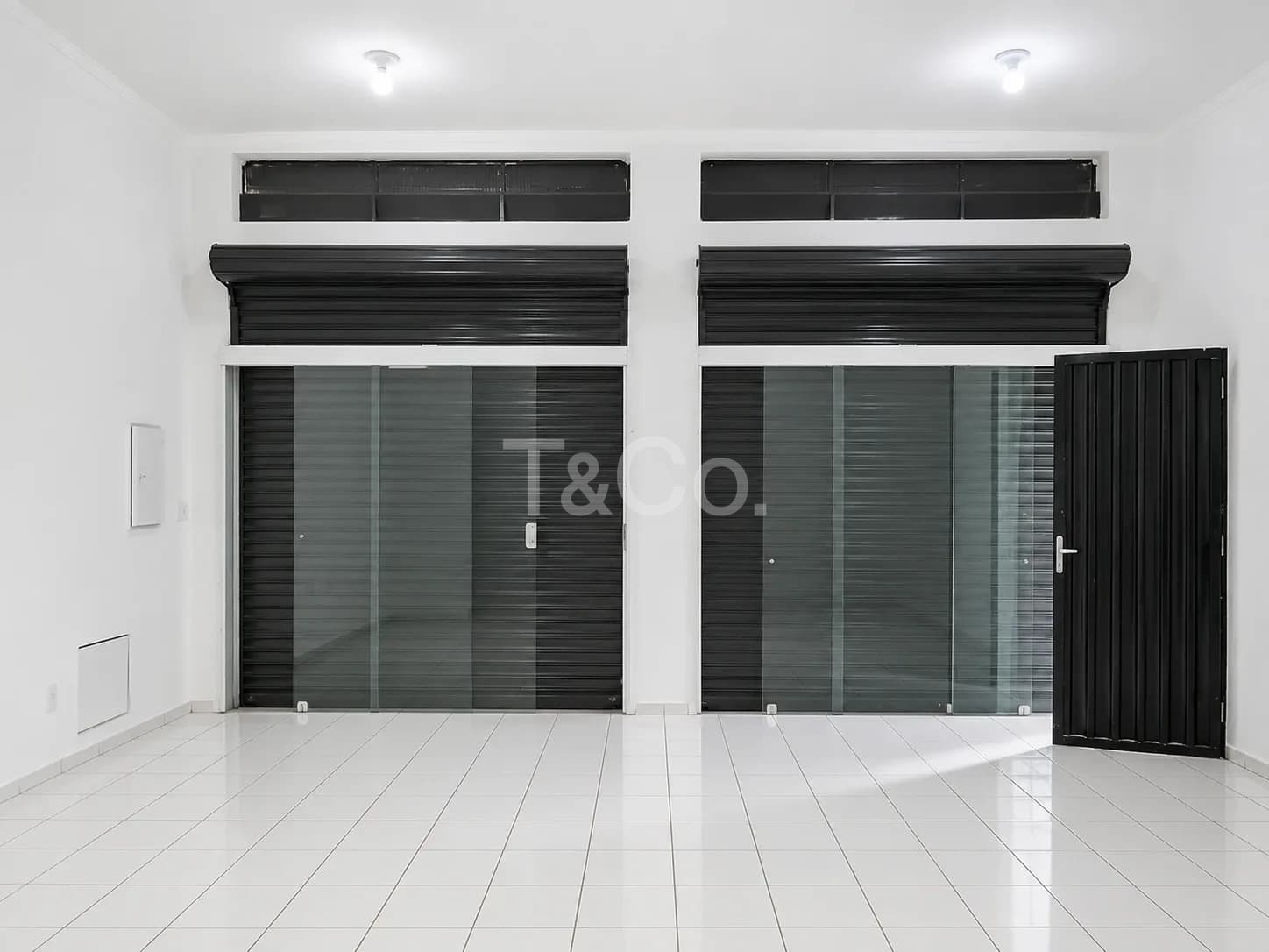 Prédio Comercial 3 Salas Em Bosque Com Ar Condicionado Central