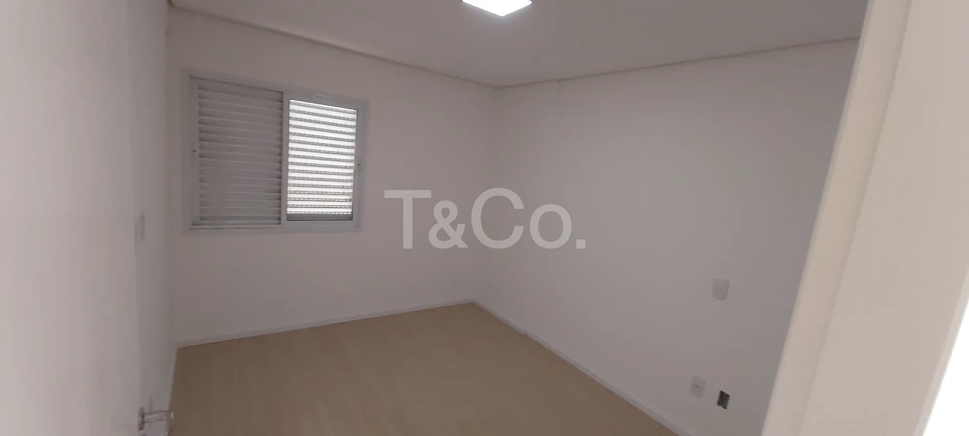 Apartamento 2 Dormitórios, 1 Suite À Venda No Coração de Paulínia No Edifício Gemini I