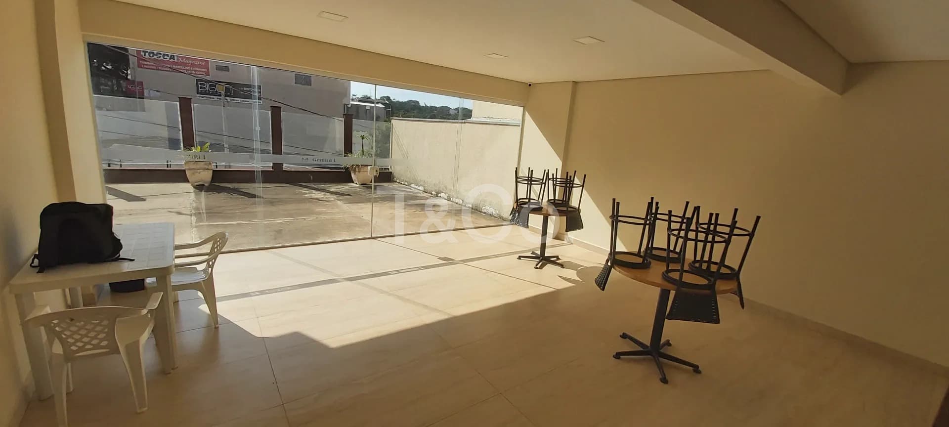 Apartamento 2 Dormitórios, 1 Suite À Venda No Coração de Paulínia No Edifício Gemini I