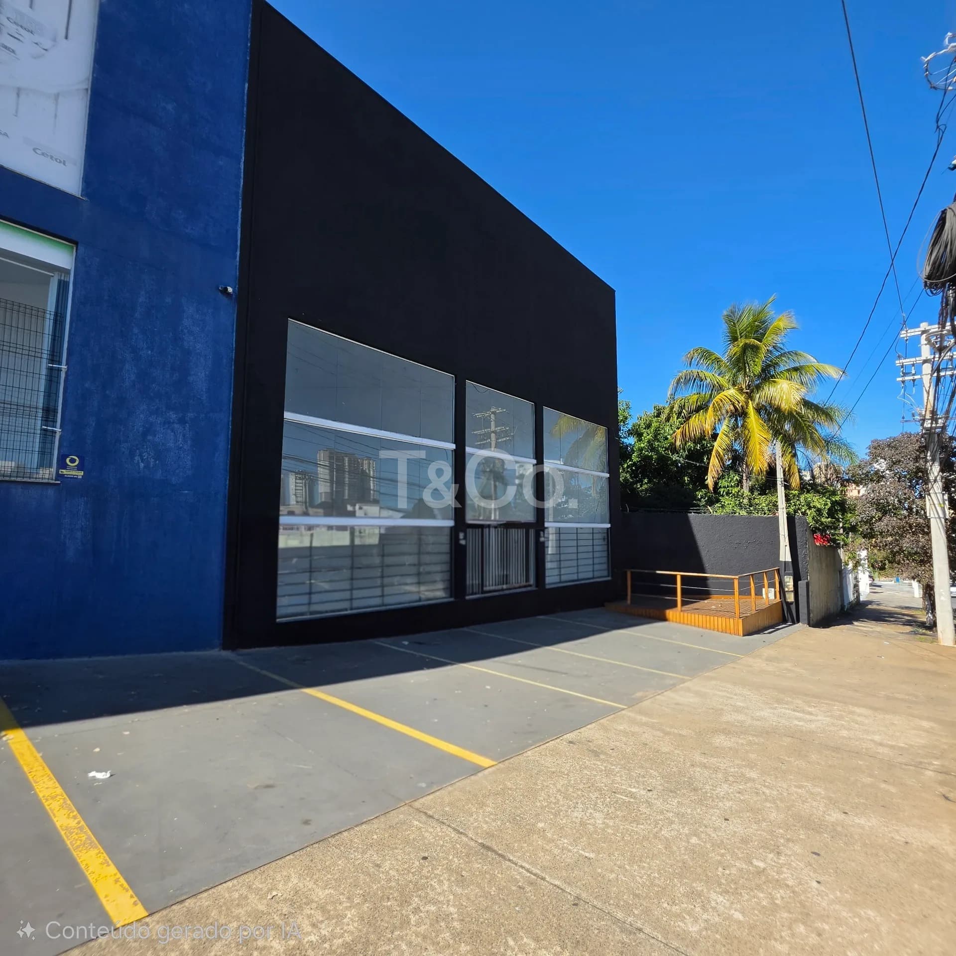 Salão Comercial 190m² Em Jardim Chapadão Com 5 Vagas e 3 Banheiros