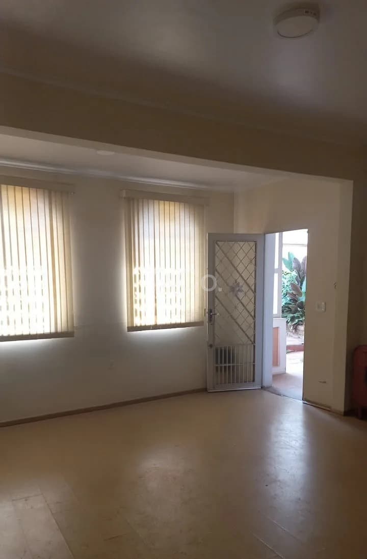 Casa 3 Quartos Com Suíte No Jardim Paulistano, 4 Garagens