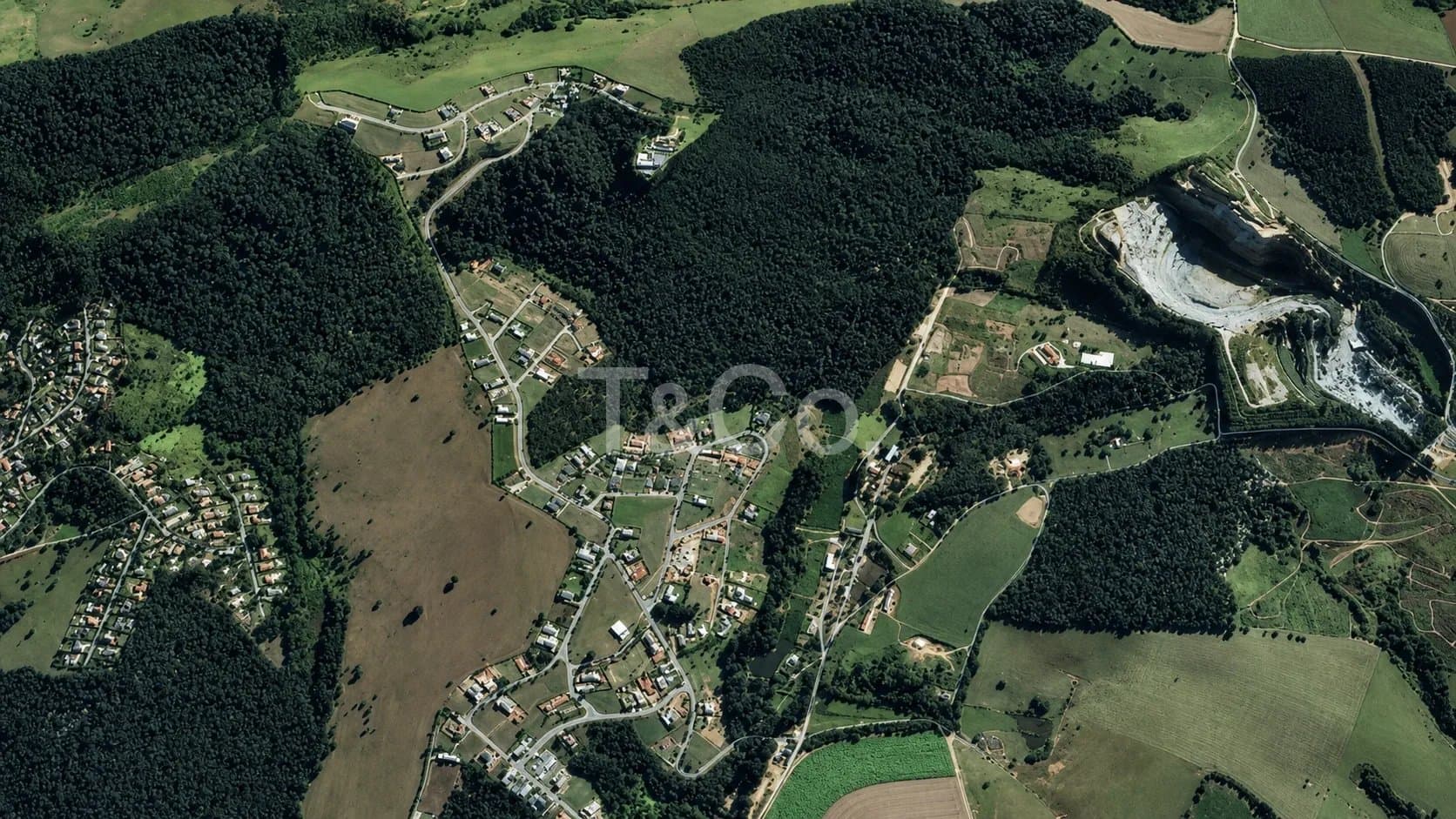 Terreno À Venda No Condomínio Fazenda Dona Carolina | Itatiba/Sp | Alto Padrão