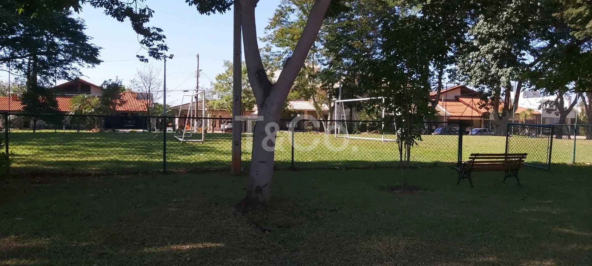 Luxuosa Residência de Alto Padrão À Venda e Locação No Alemac, Paulínia